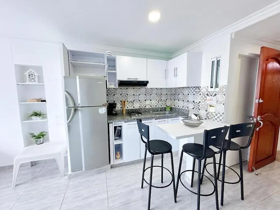 Hermoso Apartamento En 1Br Laguito - Frente A La Playa Cartagena 0*,